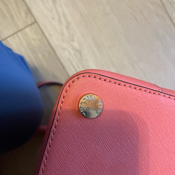 Michael Kors Coral Purse - Picture 7 of 7